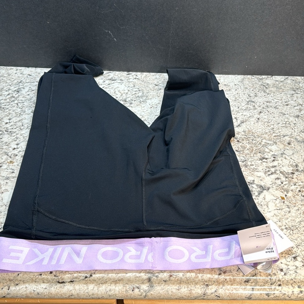 Nike Pro Dri-Fit Women’s Tight Fit, Mid Rise, Full Length Pants. Size XL. NWT. - Picture 9 of 9